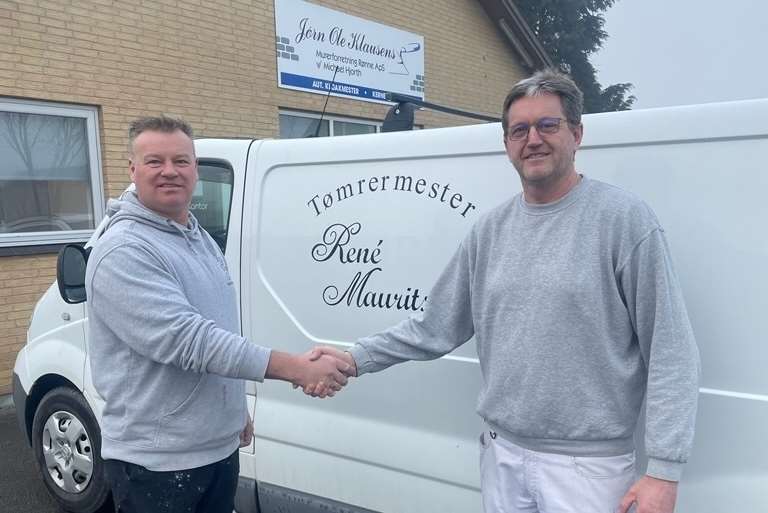 Overdragelse af Tømrermester Mauritsen v/René Mauritsen til Jørn Ole Klausens Murerforretning Rønne